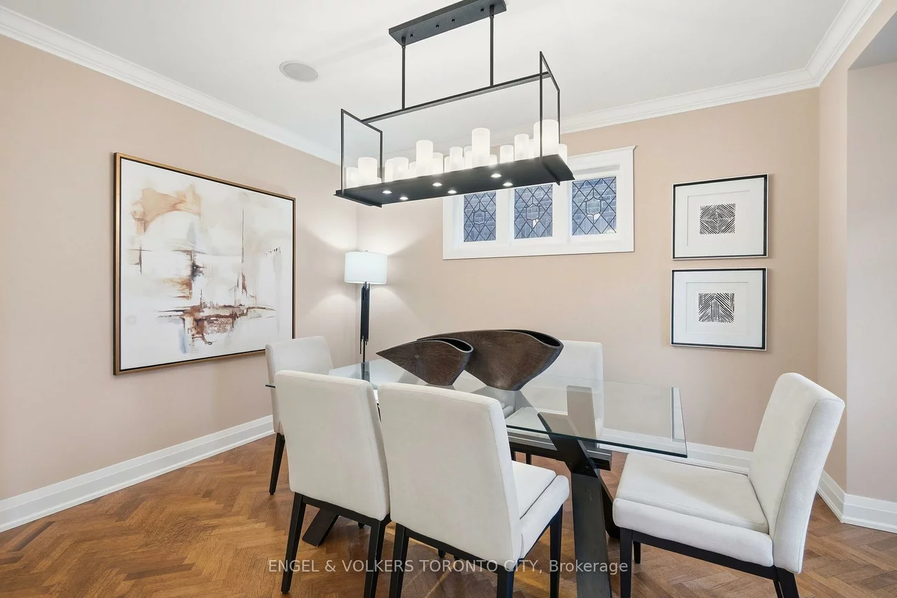 55, Elderwood, Forest Hill South, Toronto