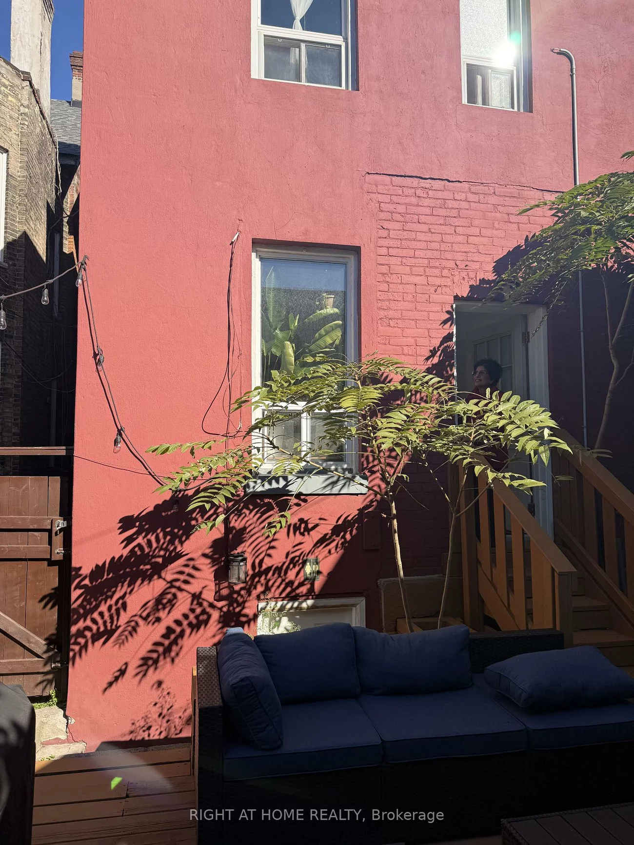 3, Wales, Kensington-Chinatown, Toronto