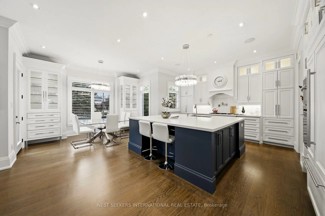 111, Codsell, Bathurst Manor, Toronto