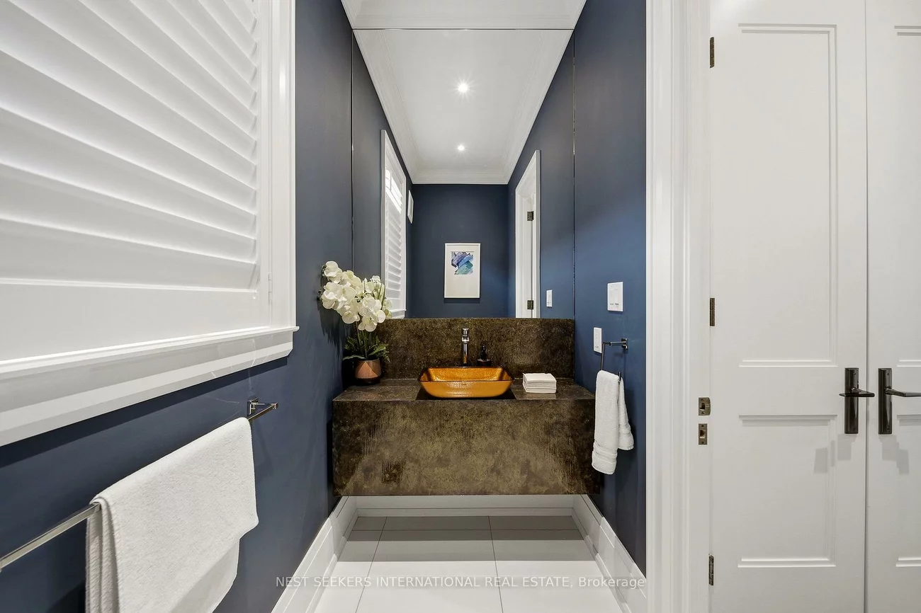 111, Codsell, Bathurst Manor, Toronto