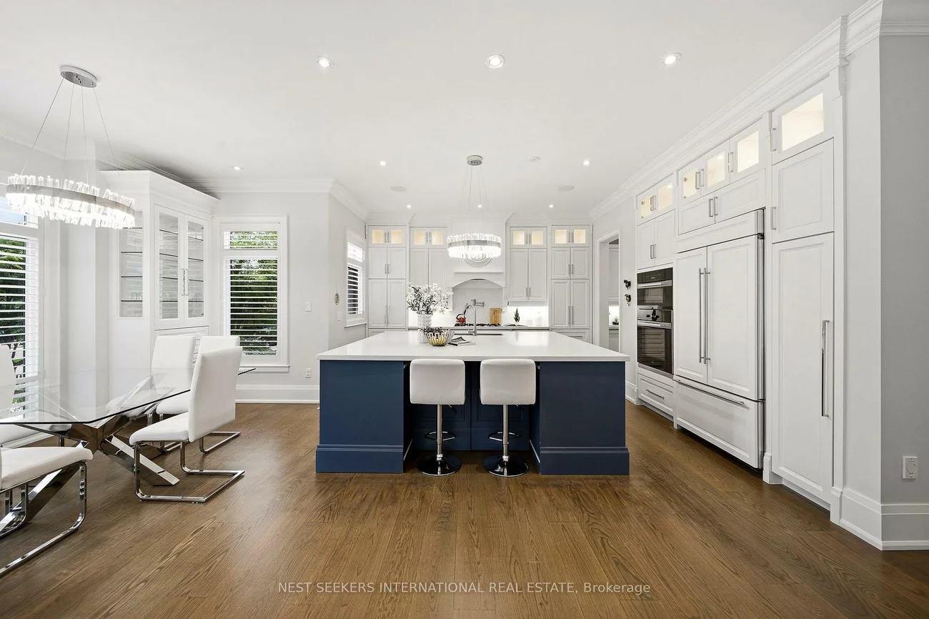 111, Codsell, Bathurst Manor, Toronto