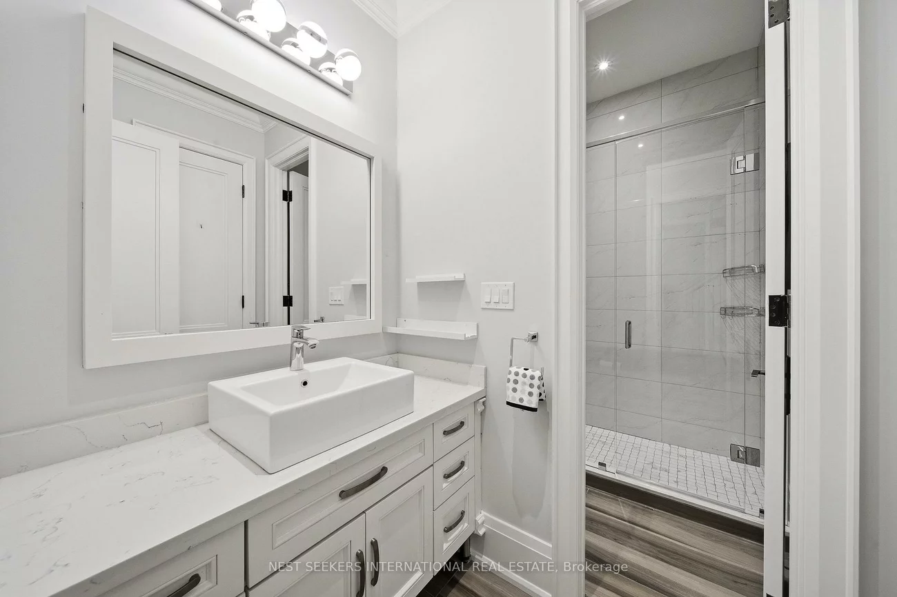 111, Codsell, Bathurst Manor, Toronto