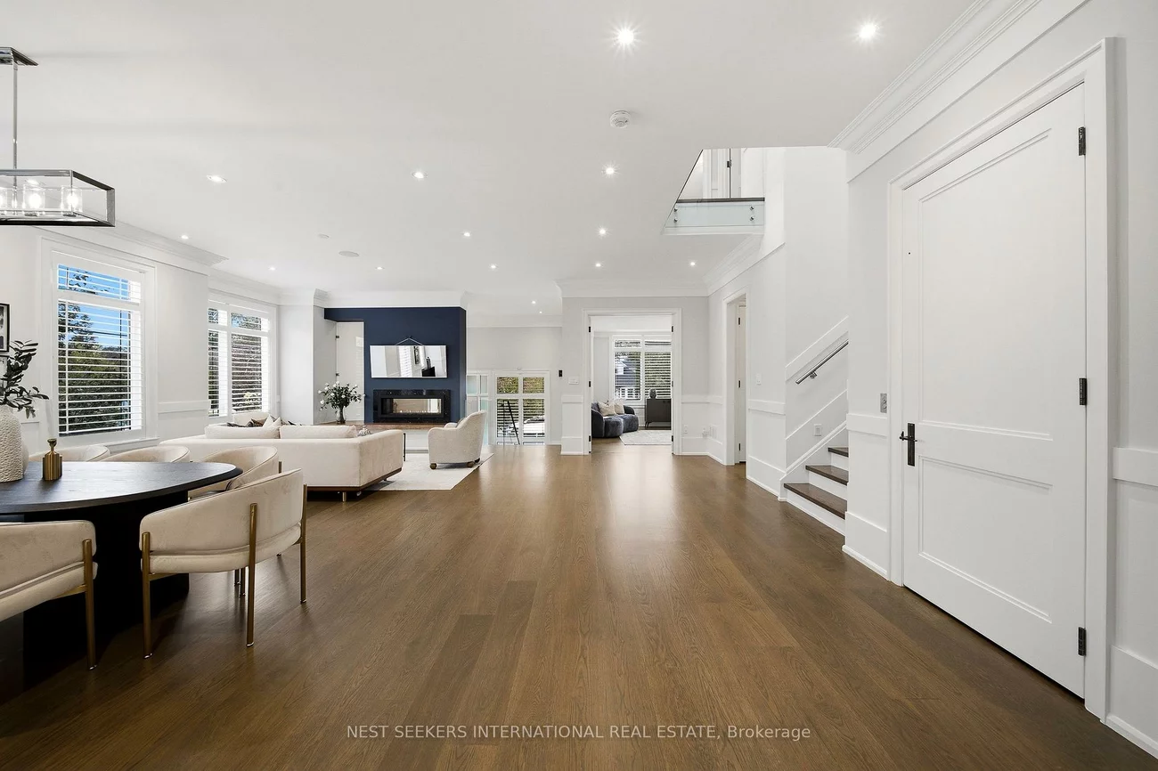 111, Codsell, Bathurst Manor, Toronto