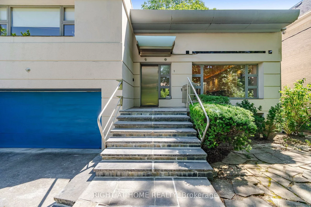 9, Saguenay, Bedford Park-Nortown, Toronto