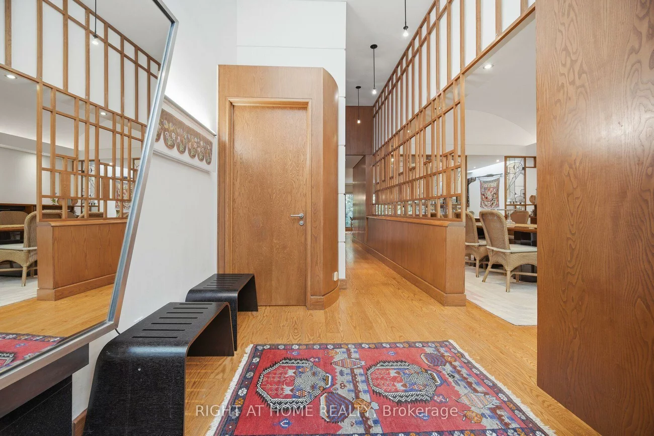 9, Saguenay, Bedford Park-Nortown, Toronto