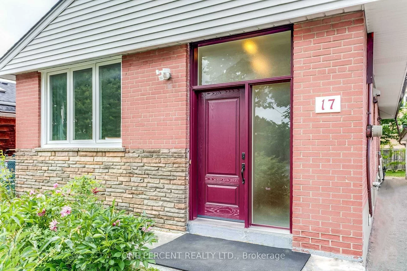17, Savarin, Eglinton East, Toronto