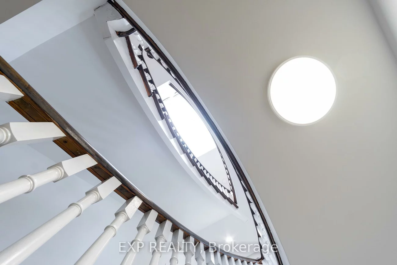 124, Bathgate, Centennial Scarborough, Toronto
