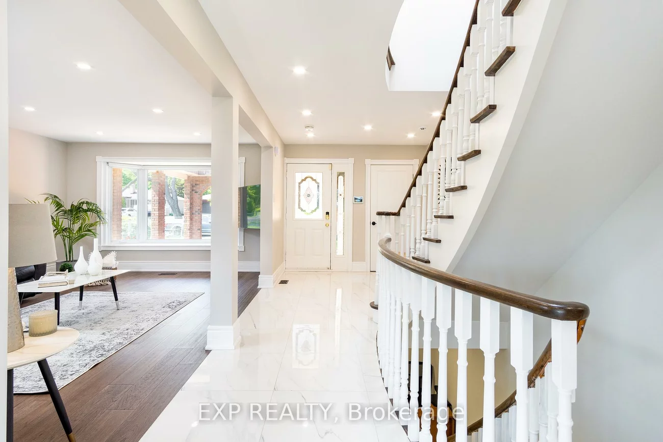 124, Bathgate, Centennial Scarborough, Toronto