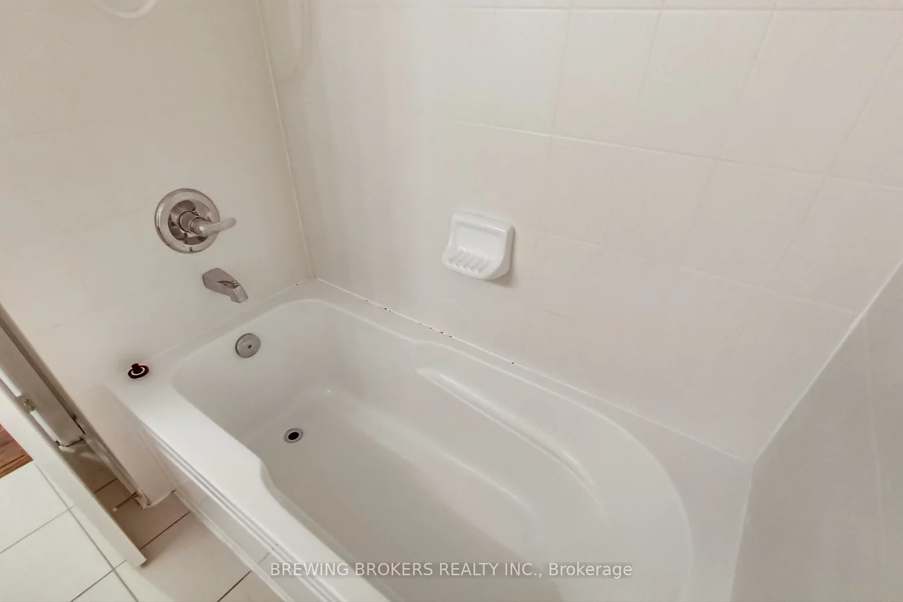 5, Eaton Park, L'Amoreaux, Toronto