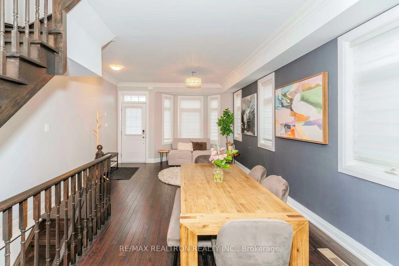 2833, St. Clair, O'Connor-Parkview, Toronto