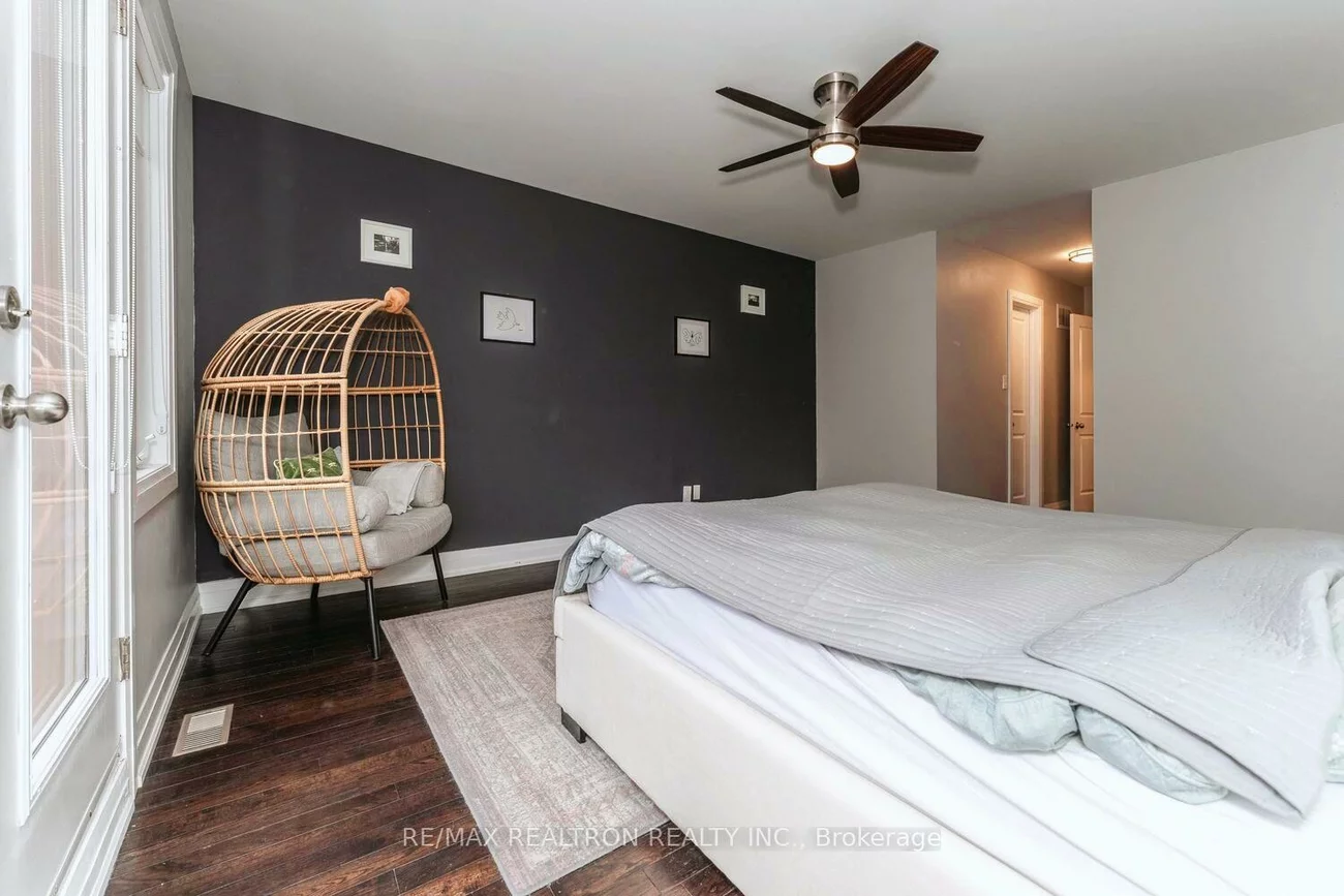 2833, St. Clair, O'Connor-Parkview, Toronto