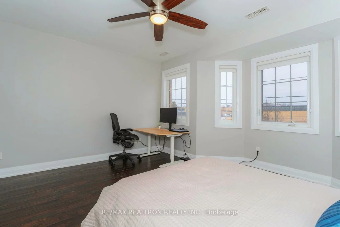 2833, St. Clair, O'Connor-Parkview, Toronto
