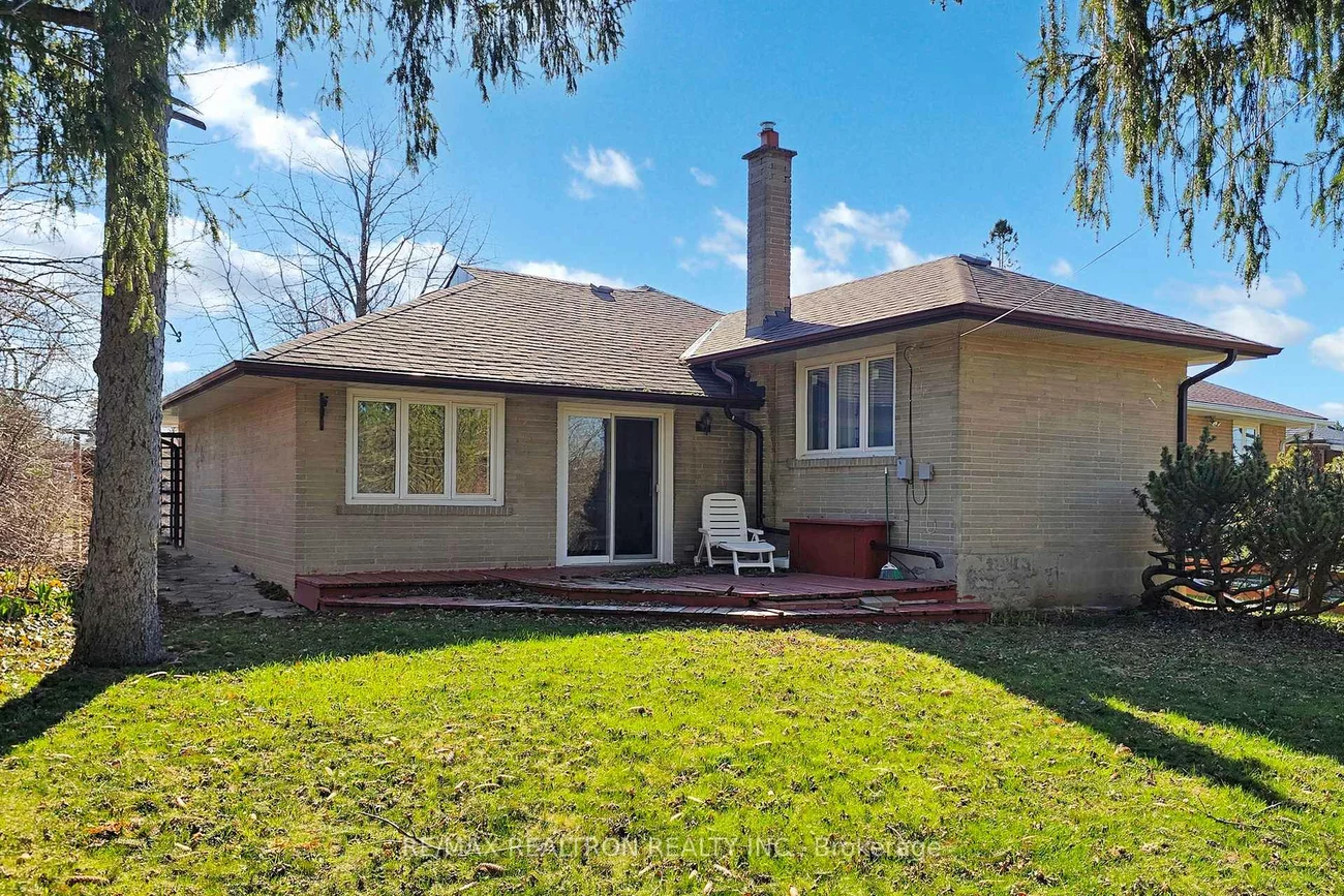 50, Charlemont, Tam O'Shanter-Sullivan, Toronto