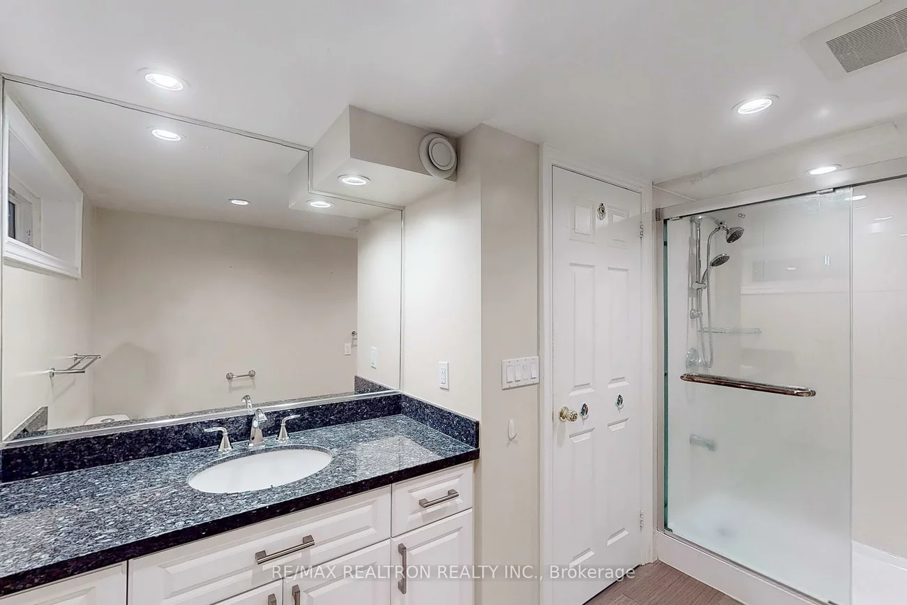 50, Charlemont, Tam O'Shanter-Sullivan, Toronto