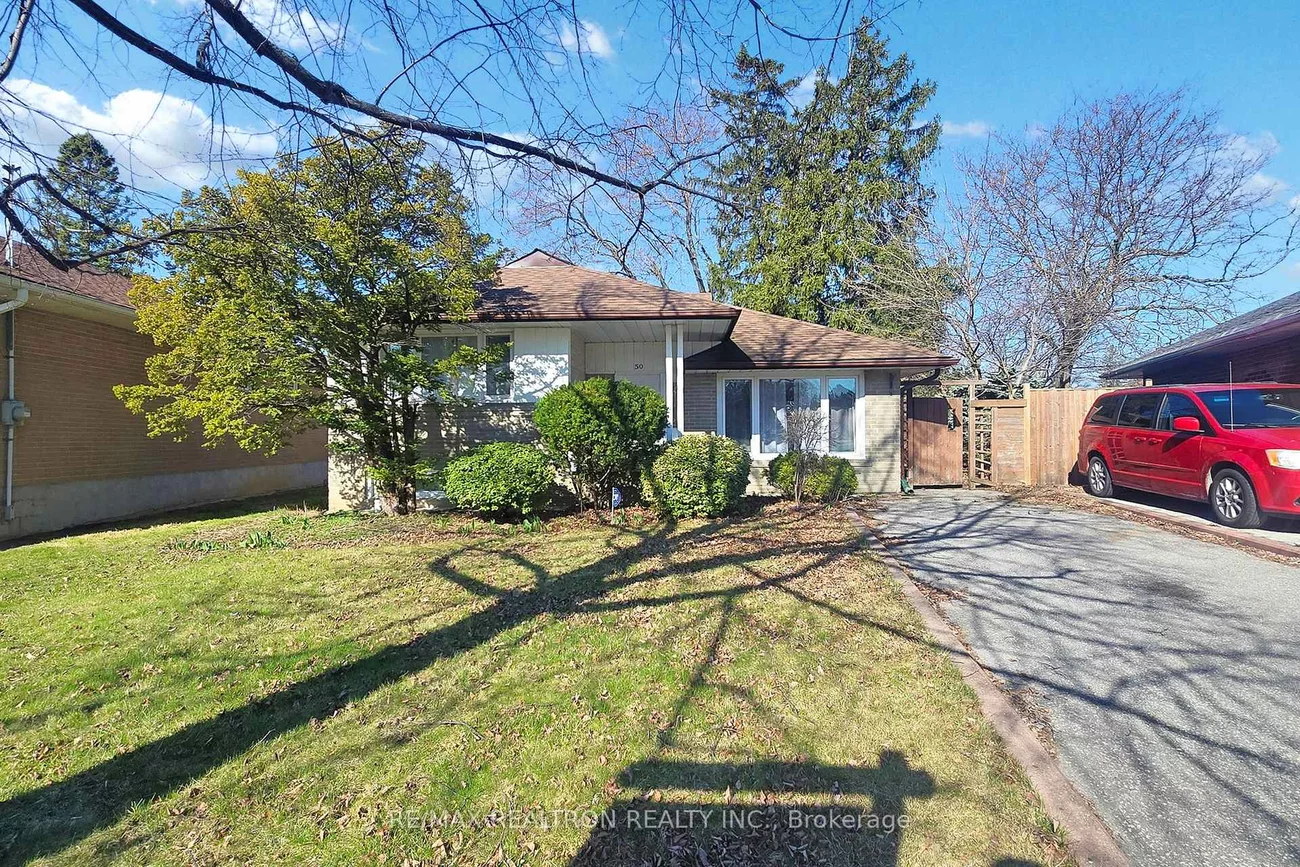 50, Charlemont, Tam O'Shanter-Sullivan, Toronto