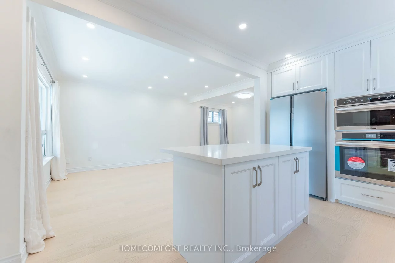 128, Rexleigh, O'Connor-Parkview, Toronto