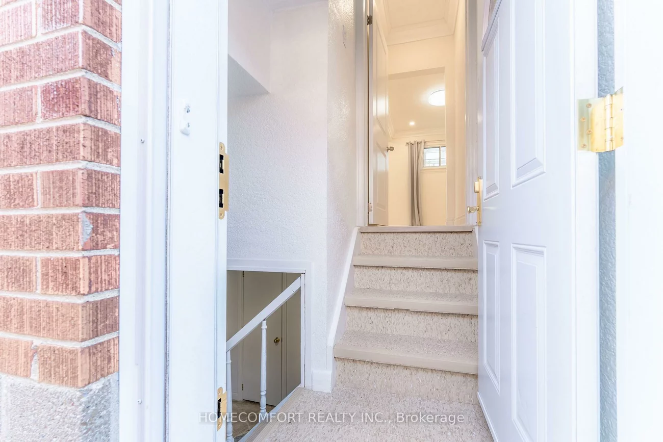 128, Rexleigh, O'Connor-Parkview, Toronto