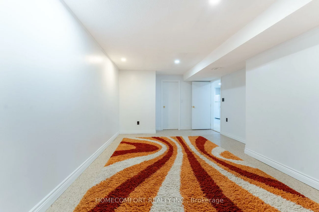128, Rexleigh, O'Connor-Parkview, Toronto