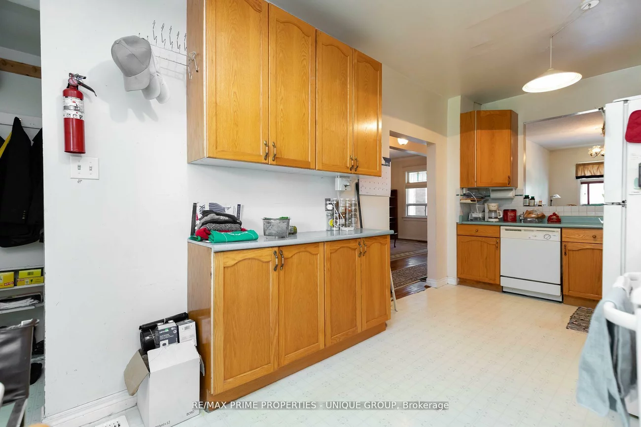 21, Cambridge, Playter Estates-Danforth, Toronto