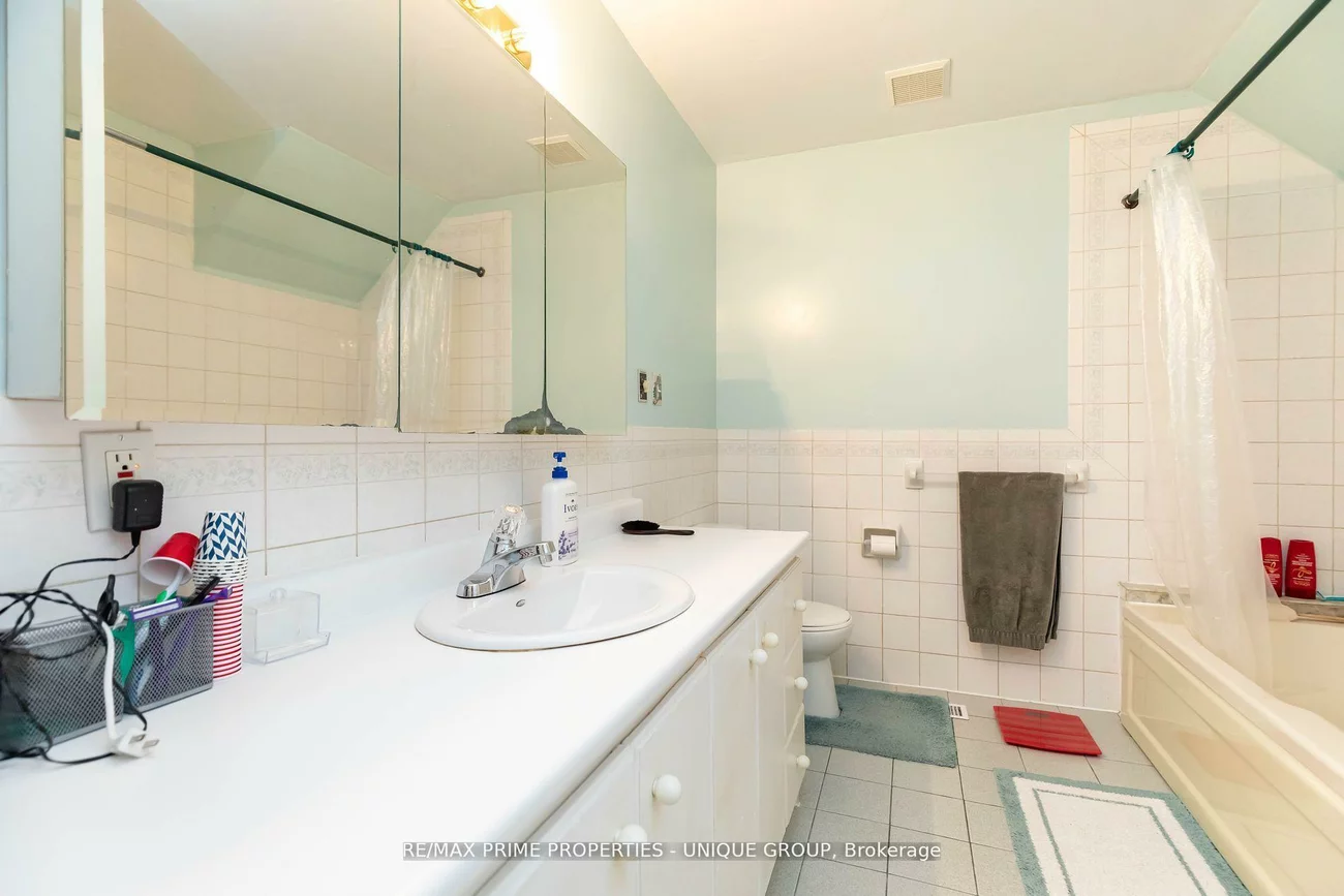 21, Cambridge, Playter Estates-Danforth, Toronto