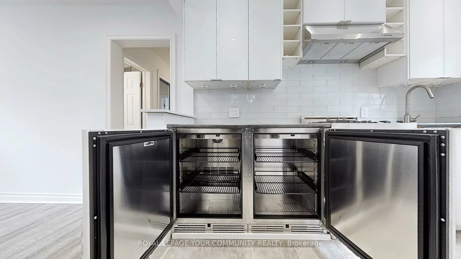 31, Hamstead, Woodbine-Lumsden, Toronto