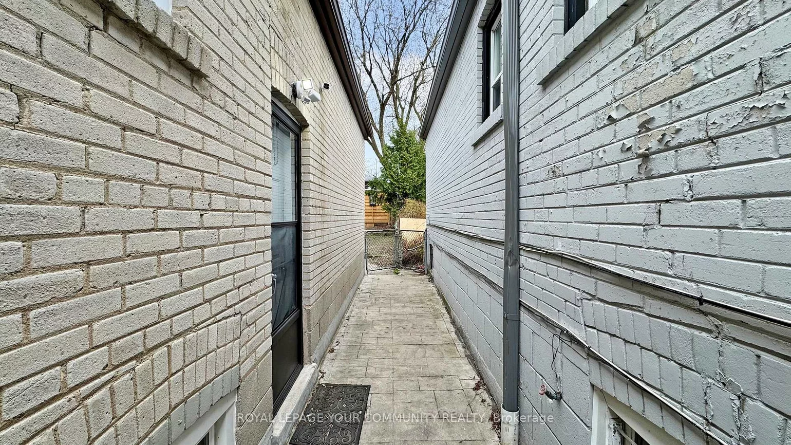 31, Hamstead, Woodbine-Lumsden, Toronto