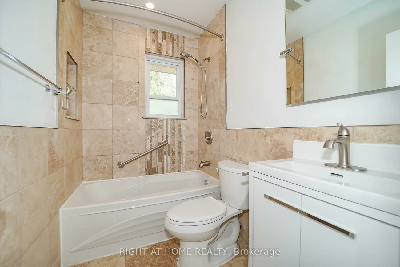 48, Ranstone, Ionview, Toronto