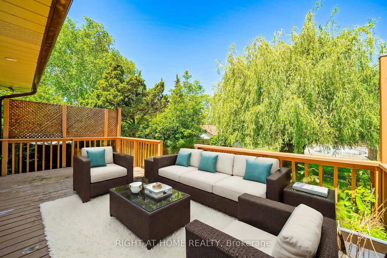 48, Ranstone, Ionview, Toronto