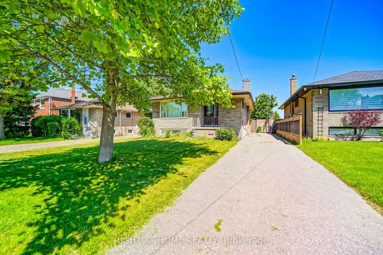 48, Ranstone, Ionview, Toronto