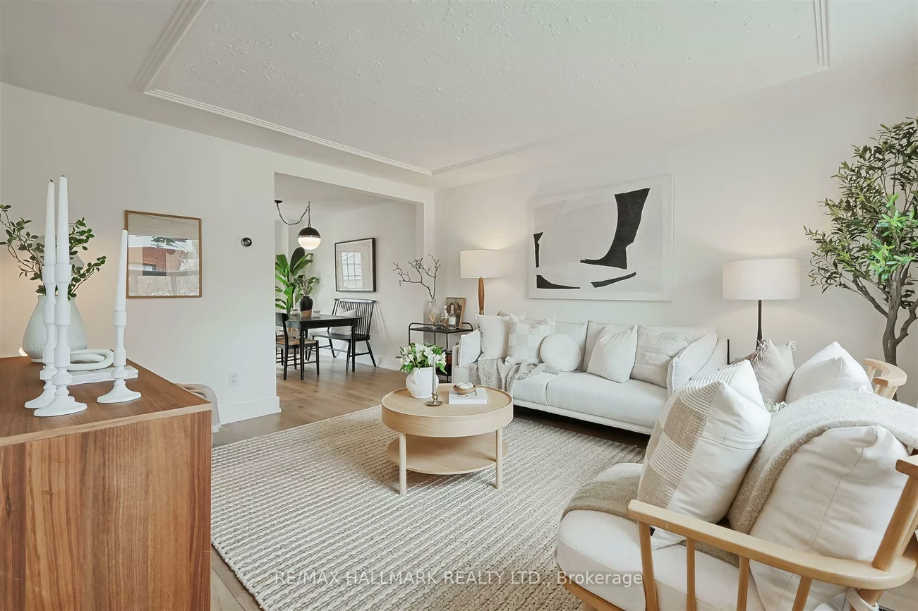 41, Hertle, Greenwood-Coxwell, Toronto