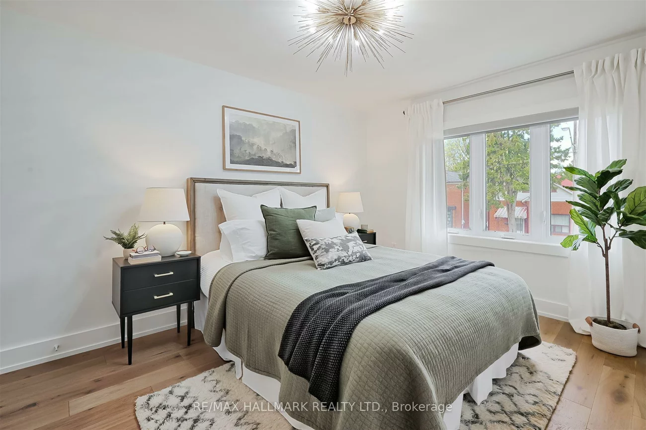 41, Hertle, Greenwood-Coxwell, Toronto