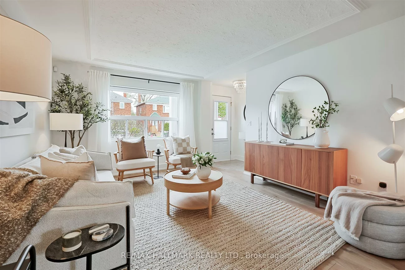 41, Hertle, Greenwood-Coxwell, Toronto