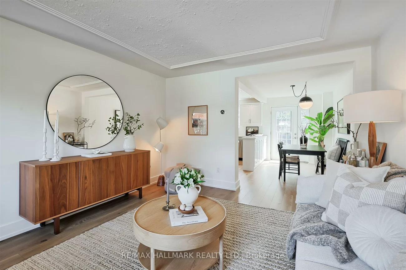 41, Hertle, Greenwood-Coxwell, Toronto