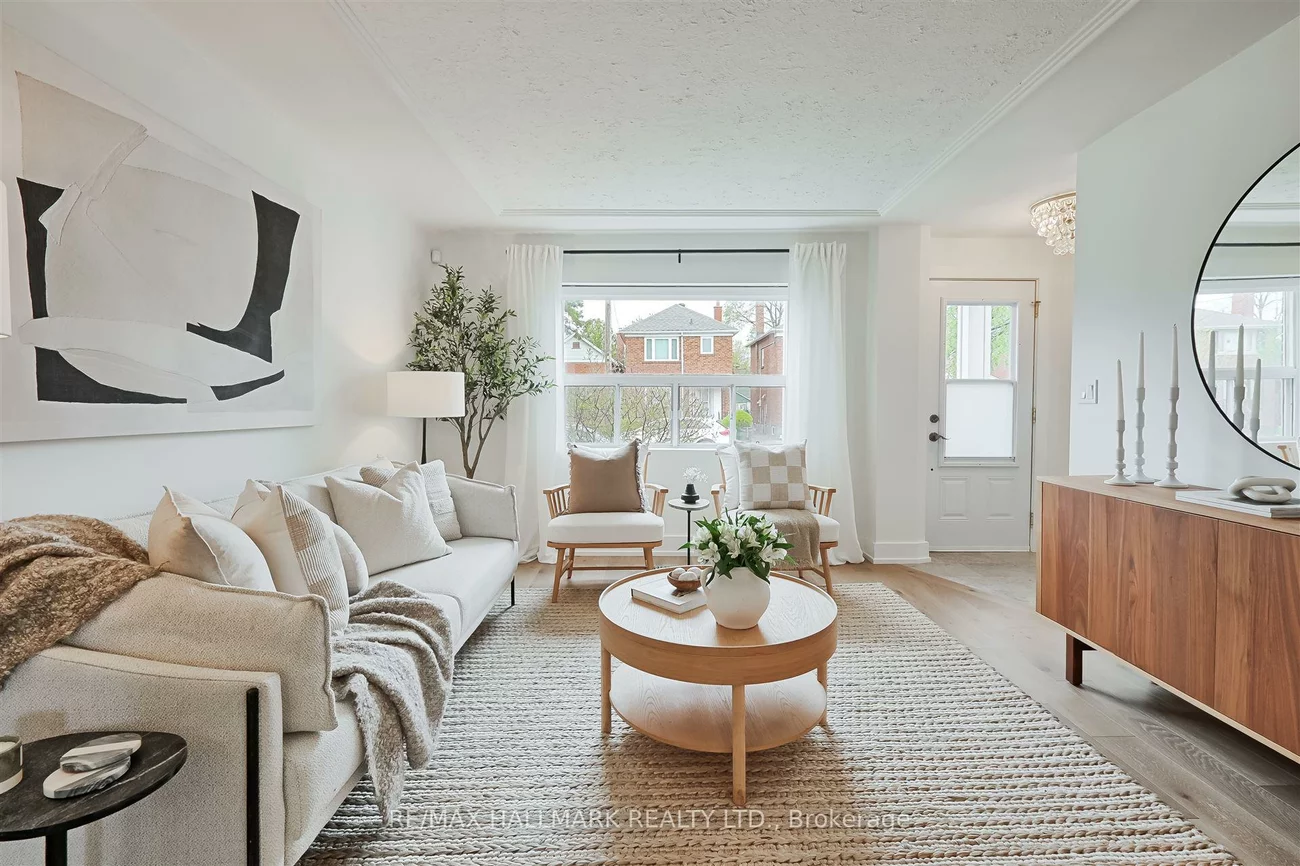 41, Hertle, Greenwood-Coxwell, Toronto