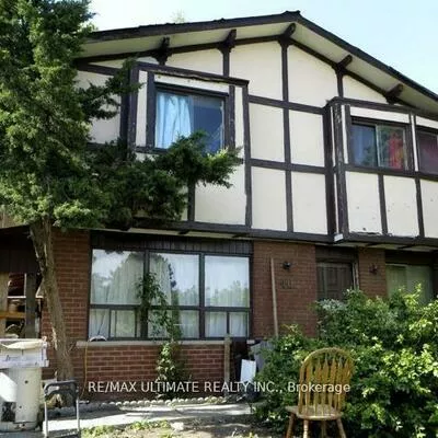 40, Stanland, Scarborough Village, Toronto