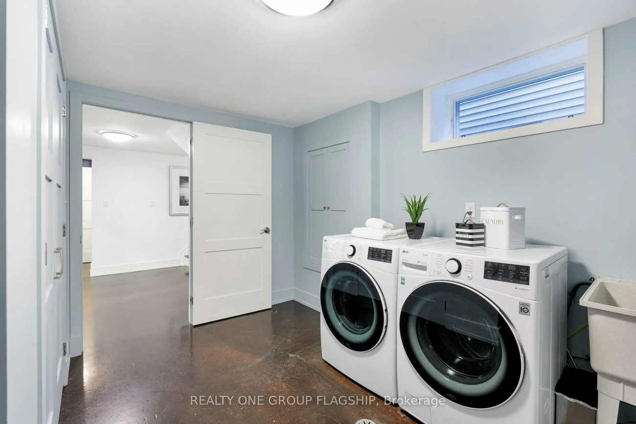 69, Victoria Park, Birchcliffe-Cliffside, Toronto