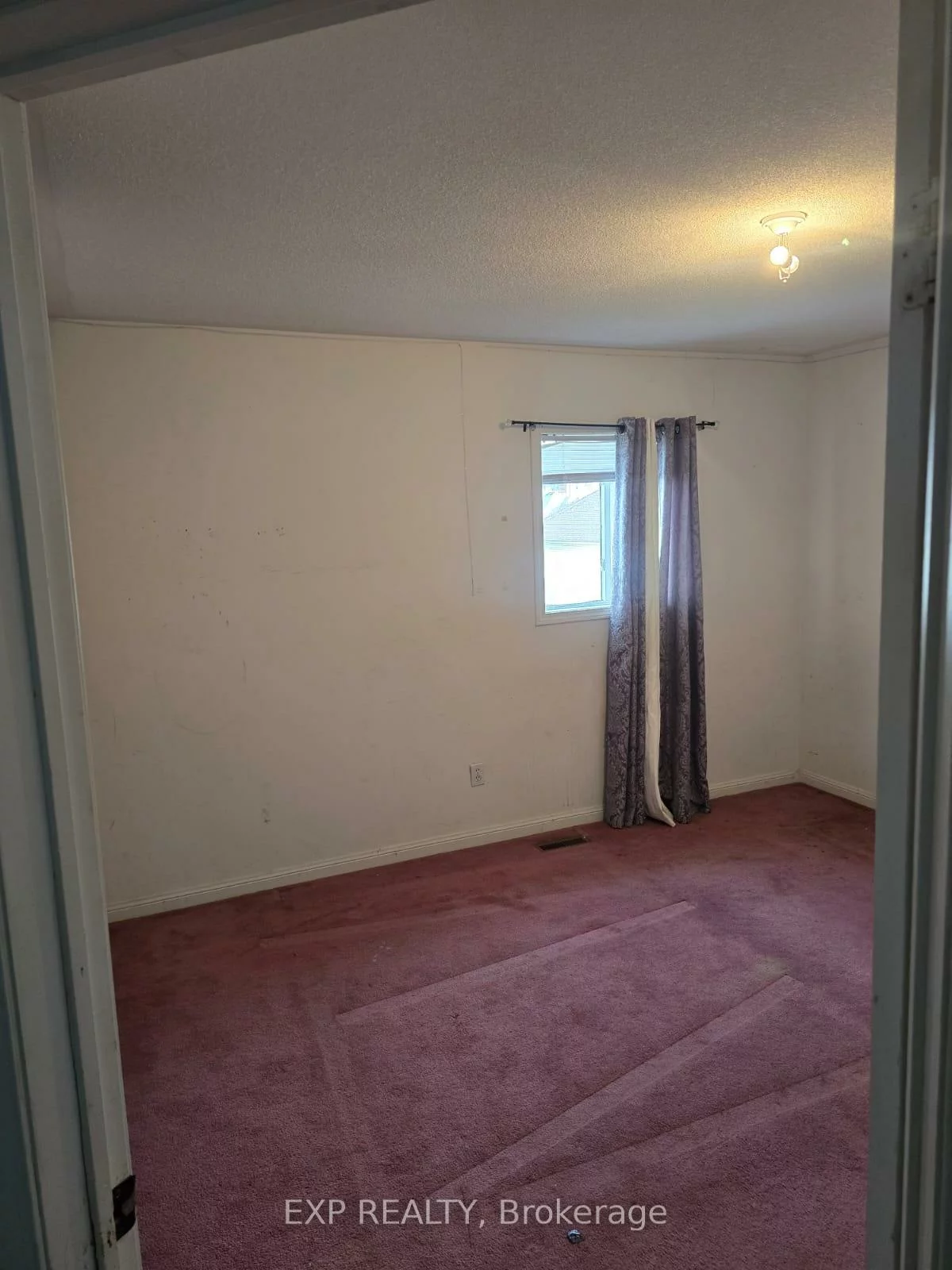 77, Snowball, Malvern, Toronto