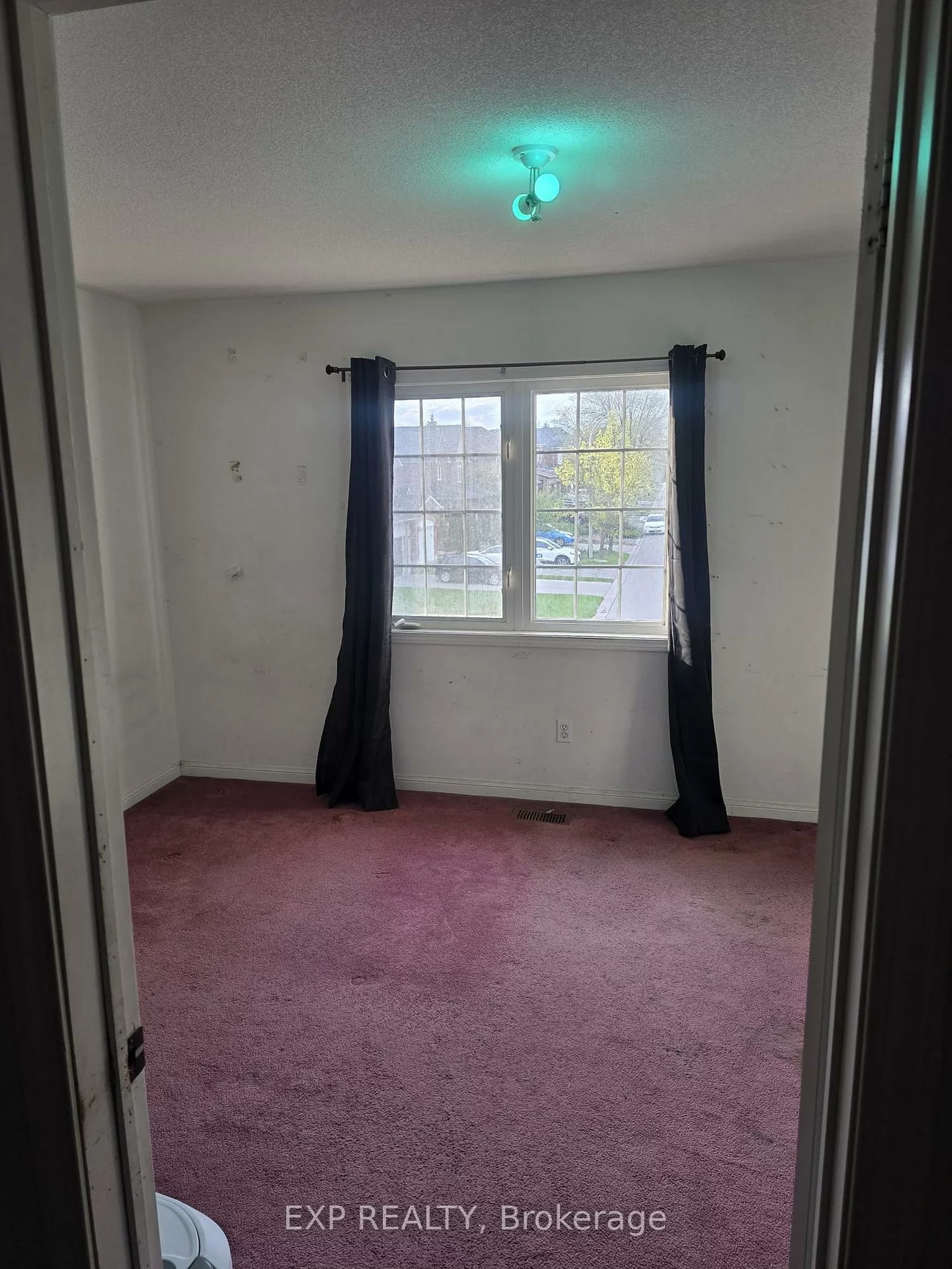 77, Snowball, Malvern, Toronto
