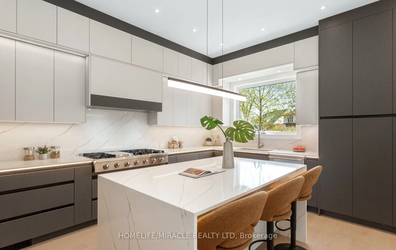 55, Adanac, Cliffcrest, Toronto