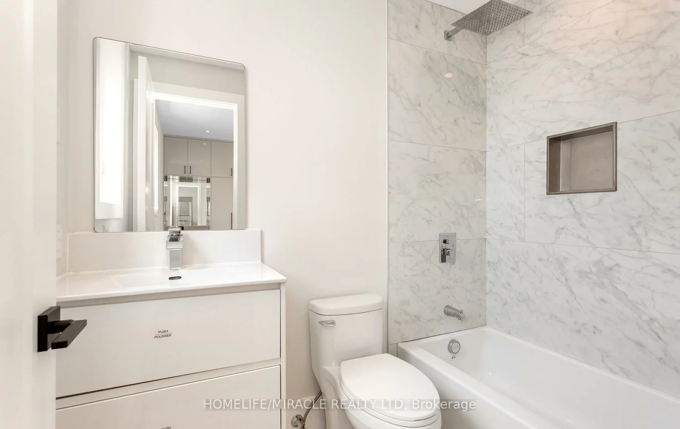 55, Adanac, Cliffcrest, Toronto