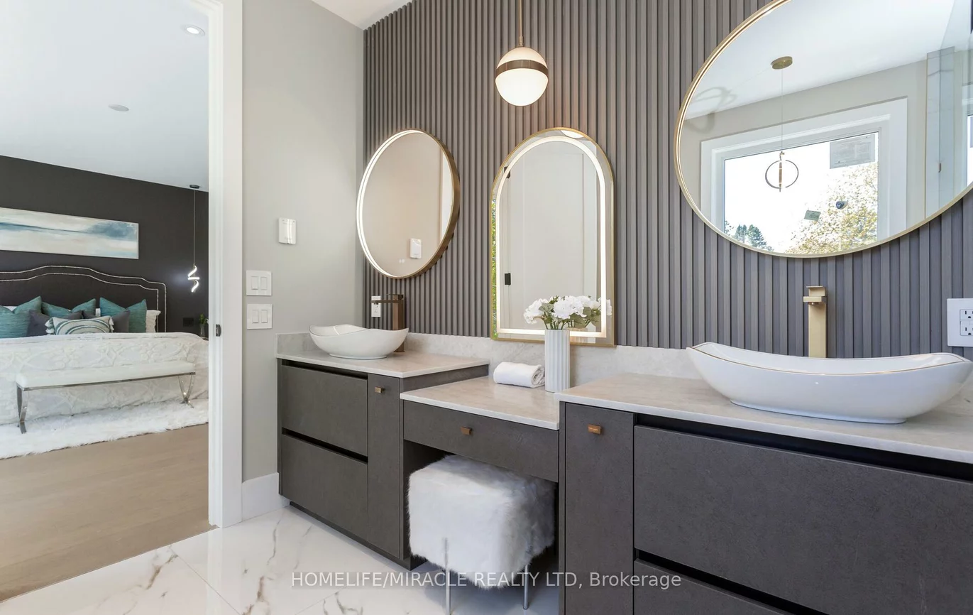 55, Adanac, Cliffcrest, Toronto