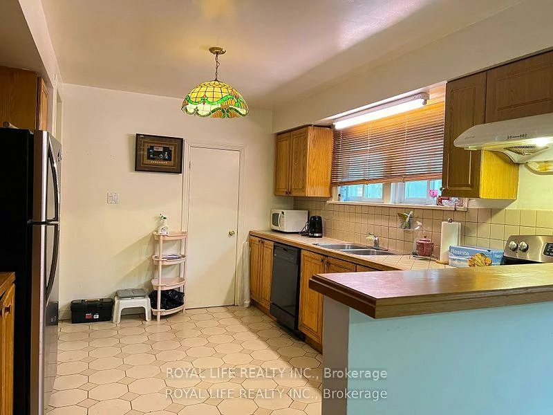 33, Agincourt, Agincourt South-Malvern West, Toronto