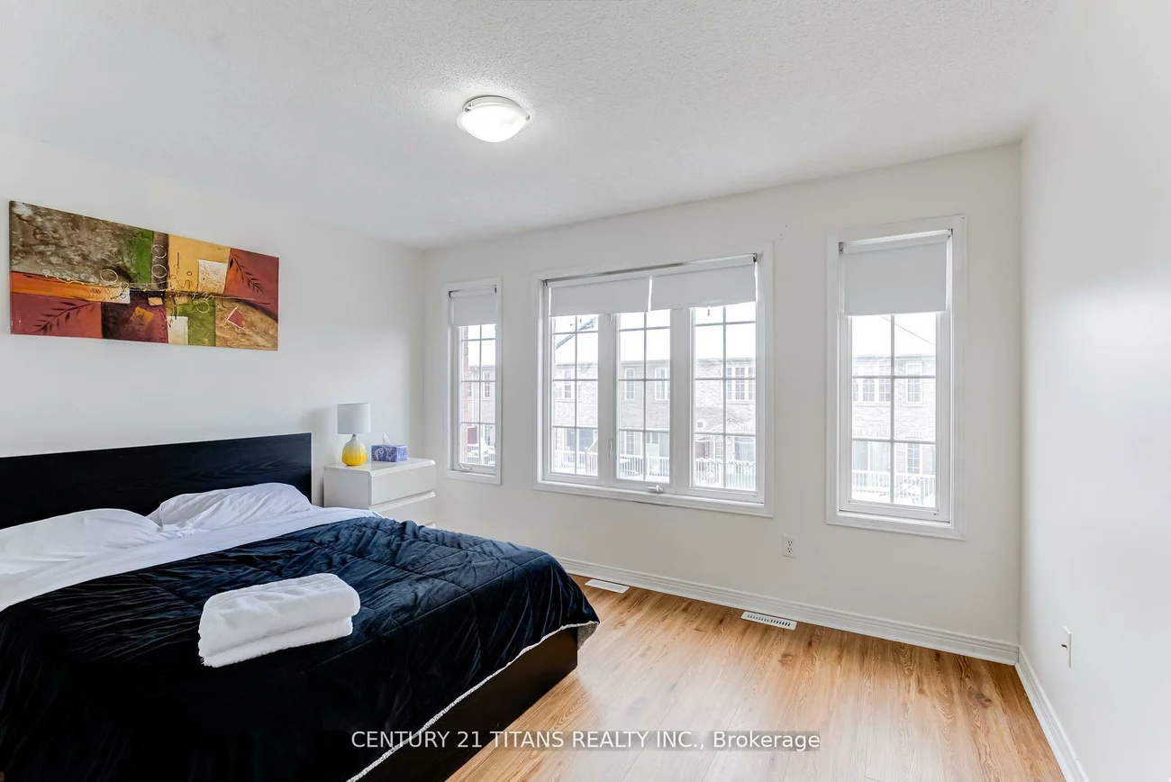 55, Wilkes, Clairlea-Birchmount, Toronto