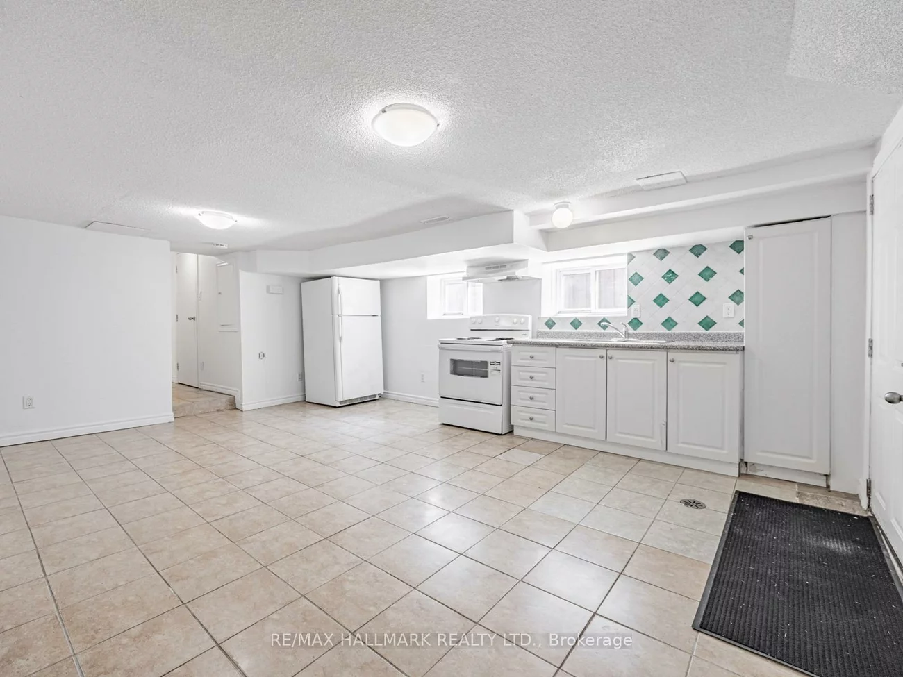 8, Redwood, Greenwood-Coxwell, Toronto
