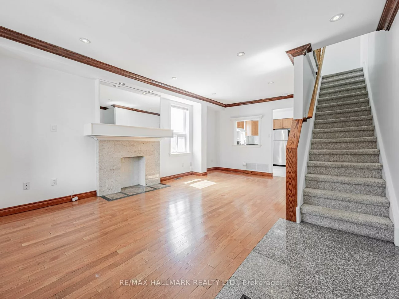 8, Redwood, Greenwood-Coxwell, Toronto