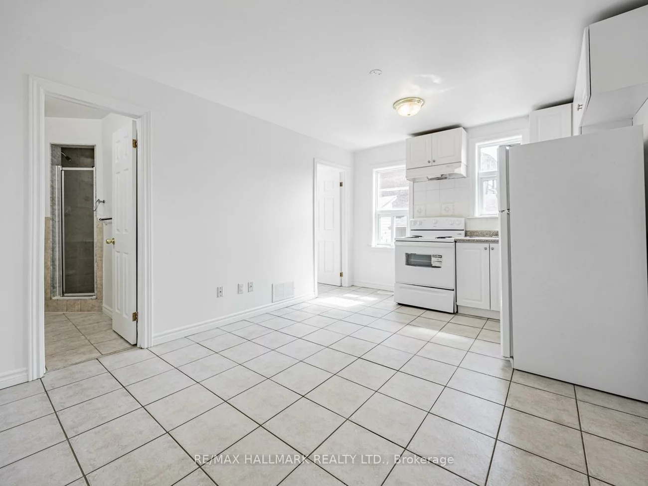 8, Redwood, Greenwood-Coxwell, Toronto