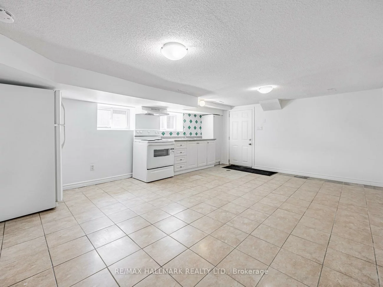 8, Redwood, Greenwood-Coxwell, Toronto