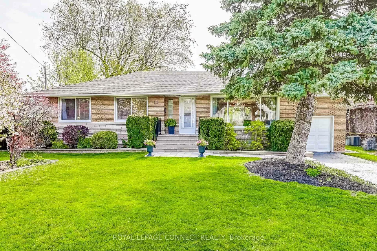 11, McNab, Cliffcrest, Toronto
