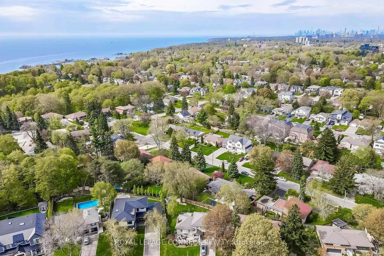 11, McNab, Cliffcrest, Toronto
