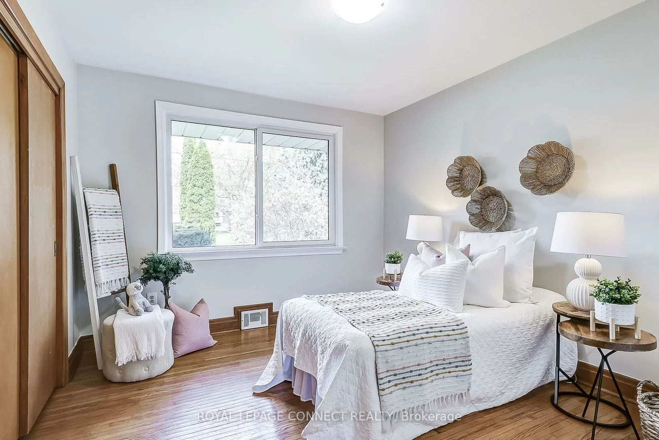 11, McNab, Cliffcrest, Toronto
